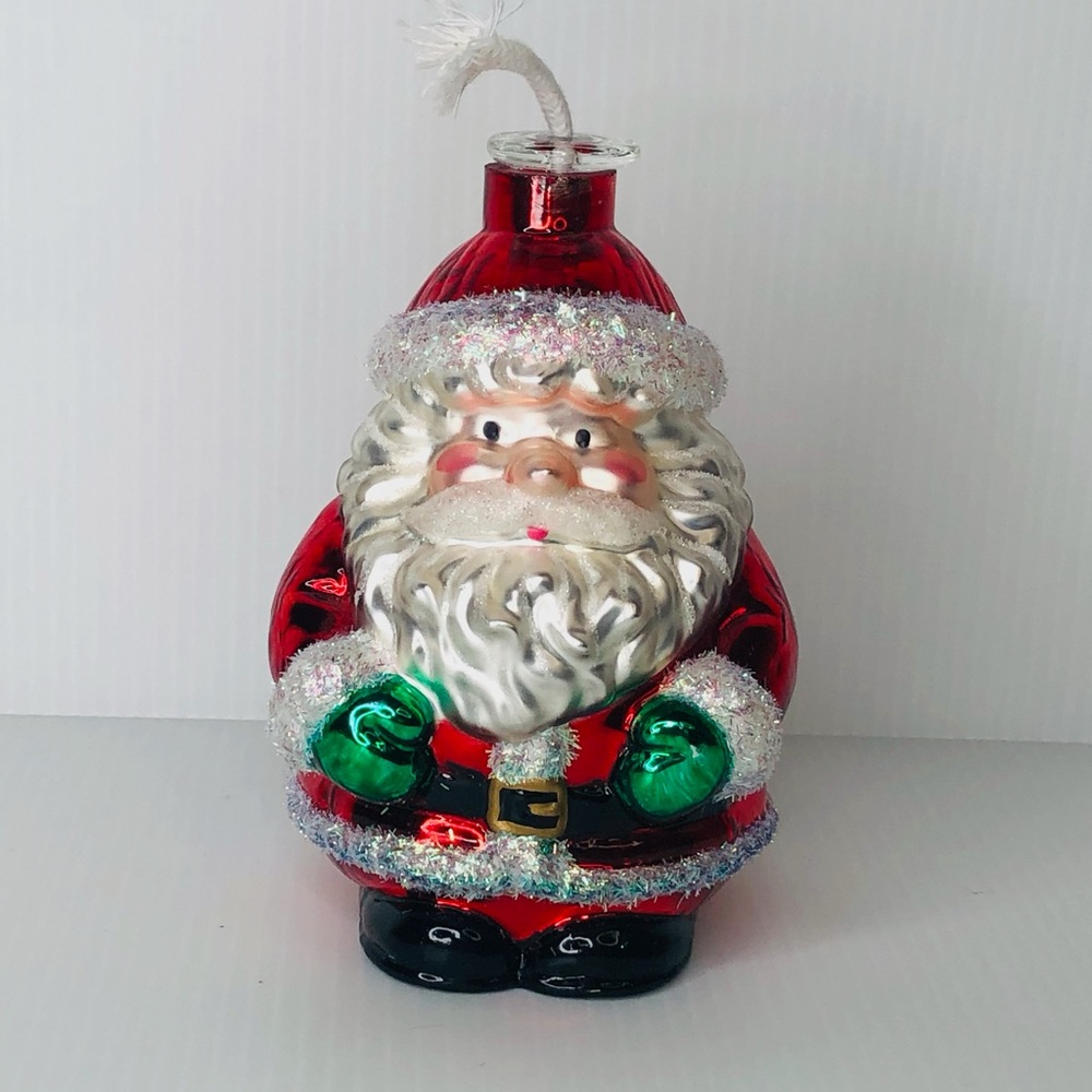 Vintage Dept 56 Red Santa Oil Lamp Christmas Hand Painted 5” Tall Wick & Insert